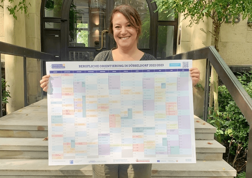 Frisch aus der Druckerei: Der Kalender für Berufliche Orientierung für unsere Stadt