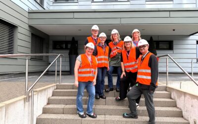 Wie entsteht ein Hafenkran? „StuBo unterwegs“ zu Gast bei Konecranes